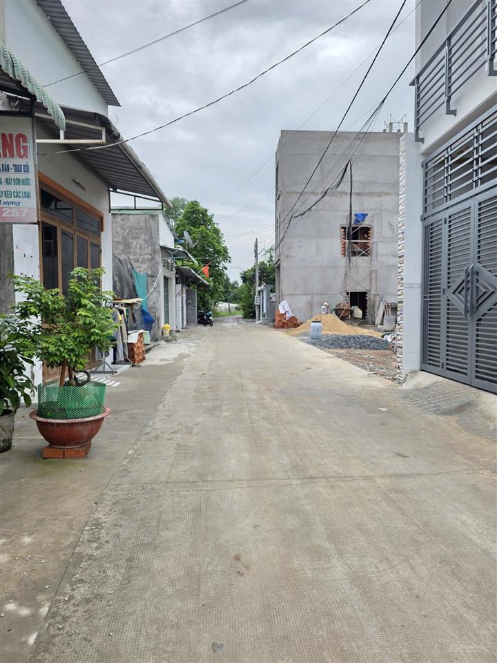 2,65tỷ tl
bán đất 62,6m2 hẻm đường nguyễn du, gần kcn vsip 1, p.an phú, tp.thuận an, gần vincom