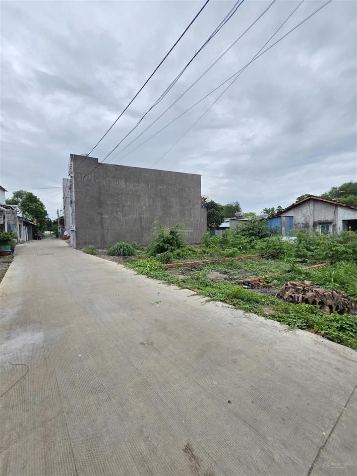 2,65tỷ tl
bán đất 62,6m2 hẻm đường nguyễn du, gần kcn vsip 1, p.an phú, tp.thuận an, gần vincom