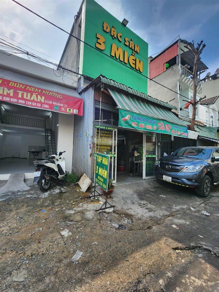 2,35tỷ tl
bán nhà cấp 4 gác lửng sổ riêngmt chợ phú phong kinh doanh tốt p.bình chuẩn, tp.thuận an