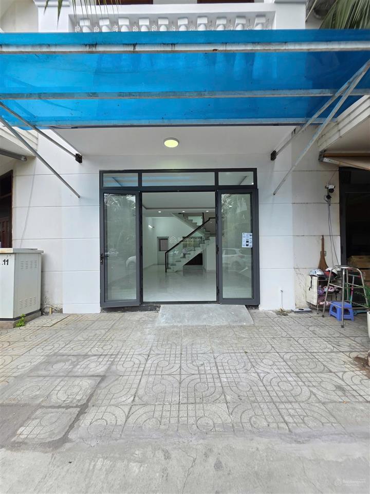 5,8tỷ tlbán nhà 1lầu kdc champaca garden khép kín có bảo vệ 24/24, gần làng đh p.đông hòa tp.dĩ an