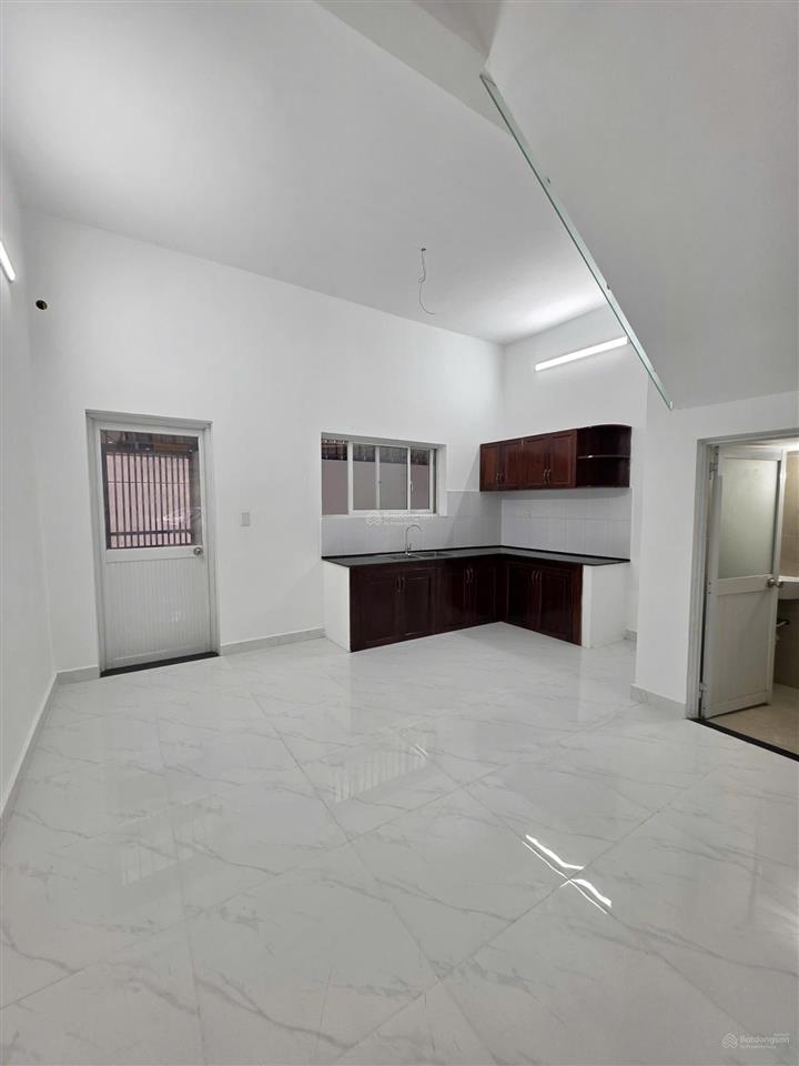 5,8tỷ tlbán nhà 1lầu kdc champaca garden khép kín có bảo vệ 24/24, gần làng đh p.đông hòa tp.dĩ an