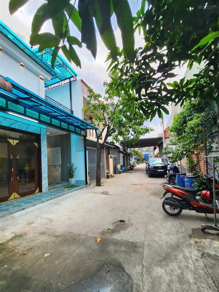 4,09tỷ tl
bán nhà ngang 5,5m 1 trệt 1 lầu gần chợ tân long 500m, p.tân đông hiệp, tp.dĩ an