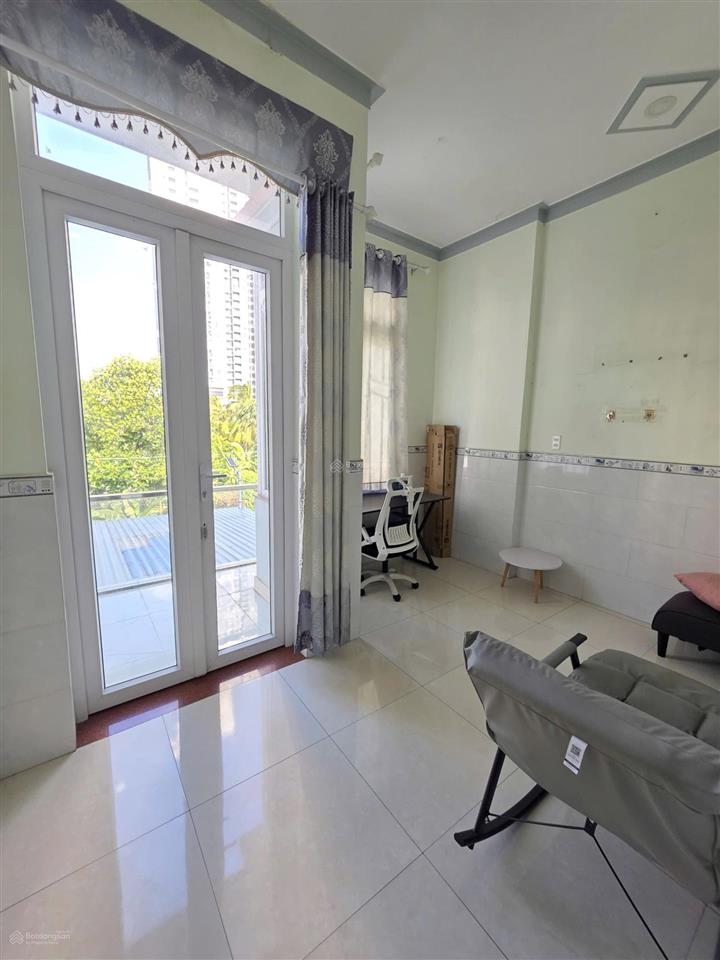 5,5 tỷ tl  bán nhà 1 lầu, 101m2, 1 sẹc ql1k, gần chợ đông hòa 200m, p. đông hòa, tp. dĩ an