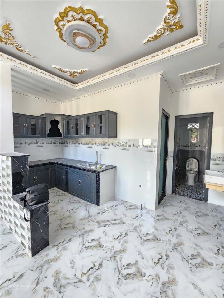 2,18 tỷ tl
bán nhà gác đúc xây mới sổ riêng 5x12,2m gần chợ tân ba 300m, p.thái hòa, tp.tân uyên