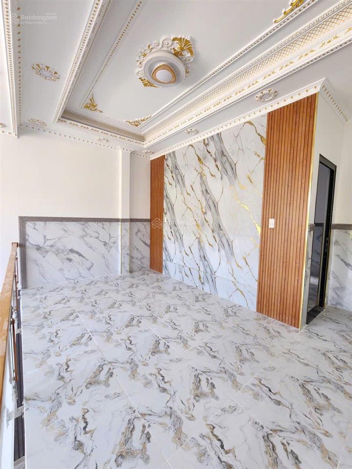 2,18 tỷ tl
bán nhà gác đúc xây mới sổ riêng 5x12,2m gần chợ tân ba 300m, p.thái hòa, tp.tân uyên