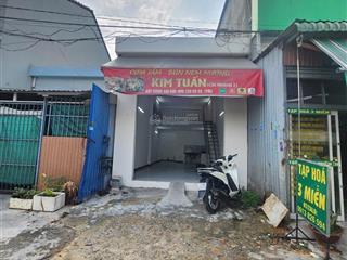 2,2 tỷ tl bán nhà hiếm cấp 4 gác lửng mặt tiền chợ phú phong kinh doanh, p.bình chuẩn, tp.thuận an