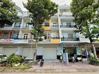 Chủ gửi bán nhà hoàn thiện (1 trệt 3 lầu) đầy đủ nội thất trục chính a2 bùi quang trinh kdc phú an