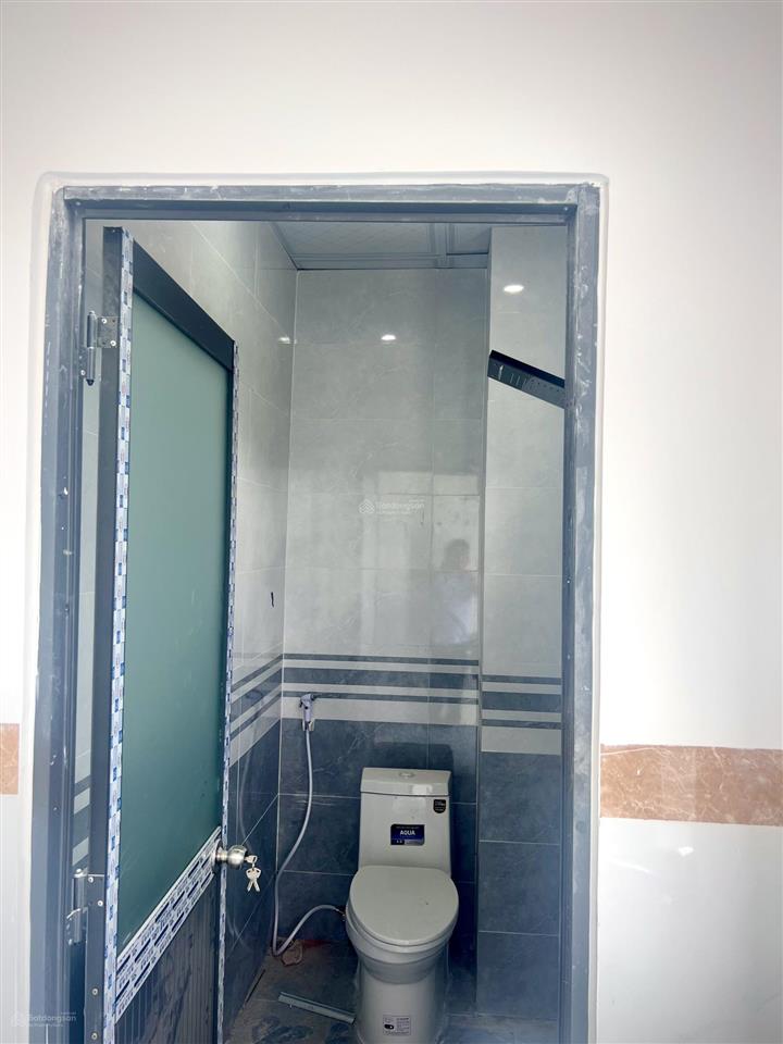 Bán nhà 1 trệt 1 lửng kế bên cầu bạch đằng 2 phường tân triều