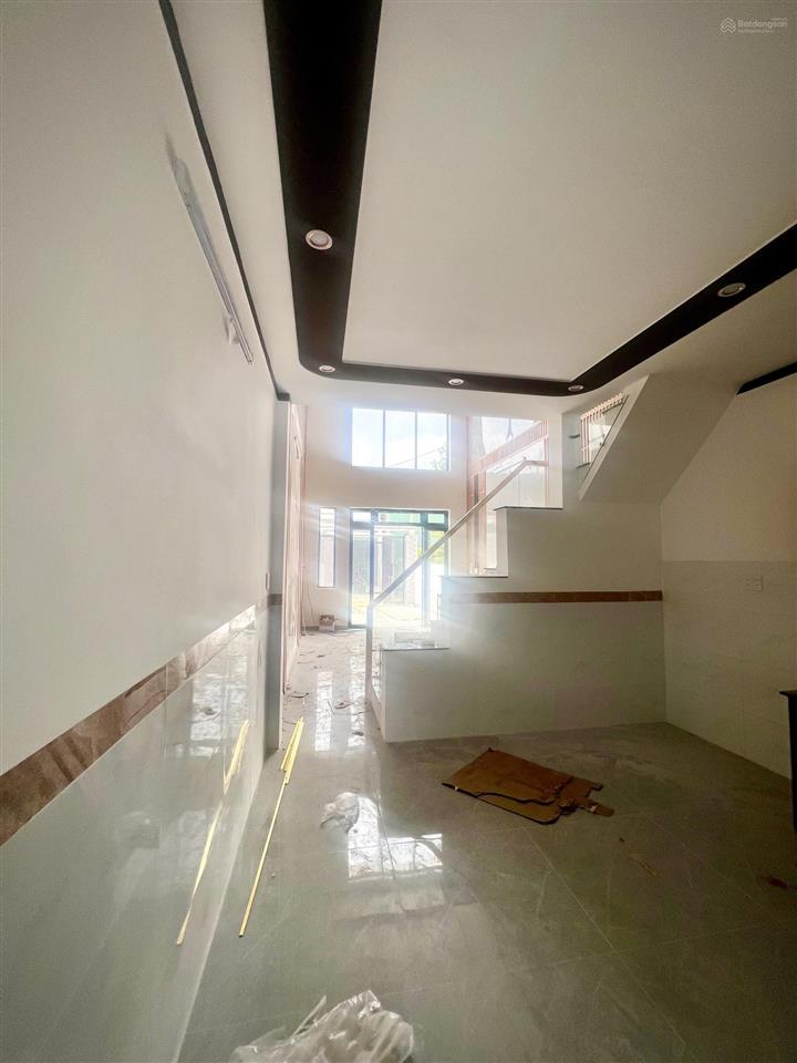 Bán nhà 1 trệt 1 lửng kế bên cầu bạch đằng 2 phường tân triều
