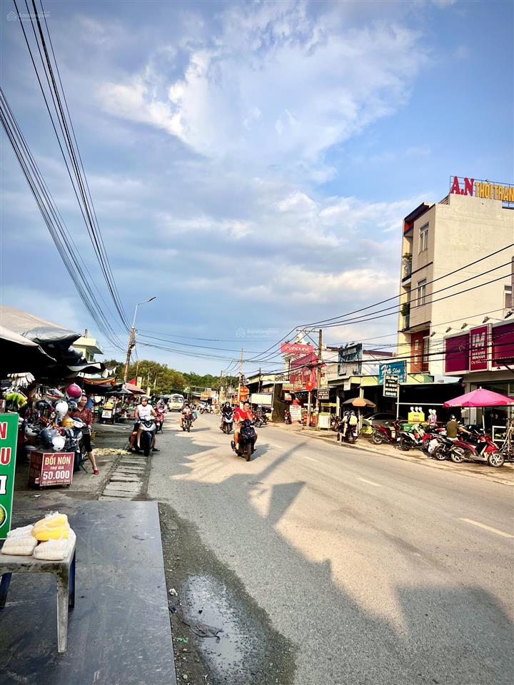 Bán đất chính chủ mặt tiền kinh doanh sổ hồng riêng thổ cư tại phường tân triều