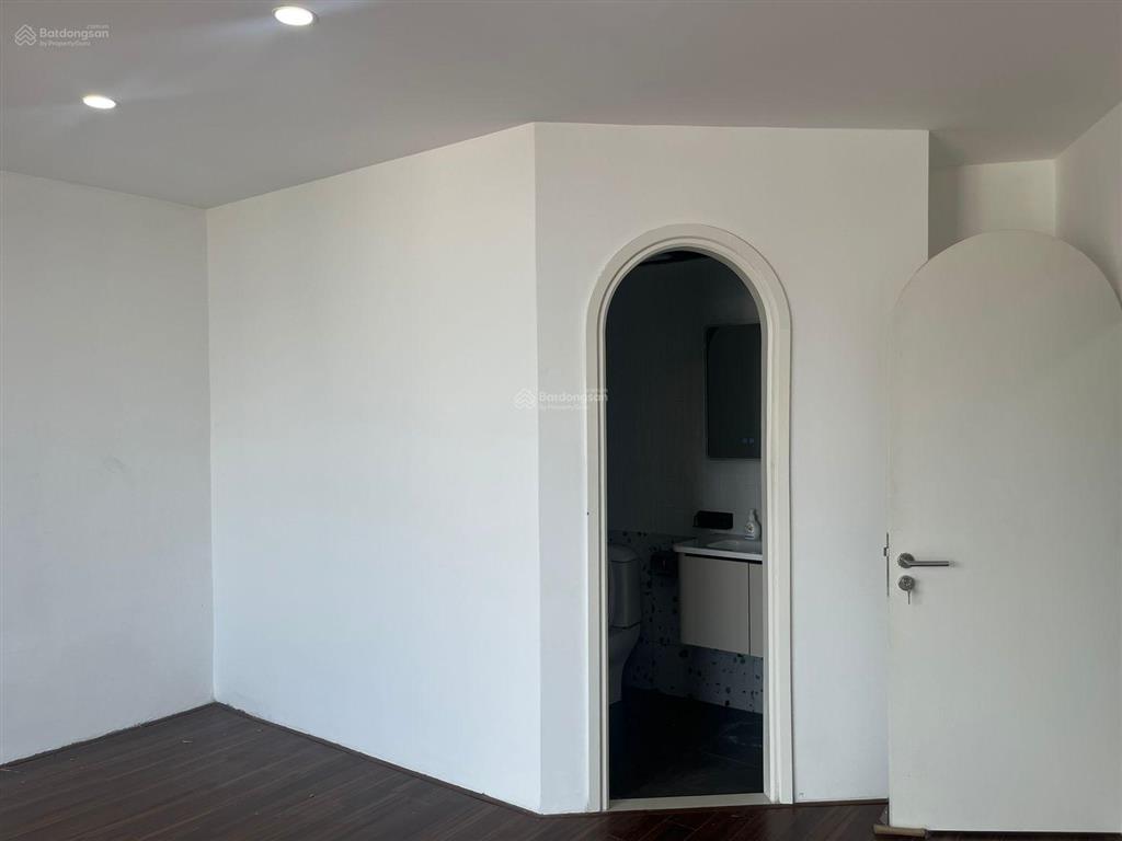 Cho thuê văn phòng tại eurowindow multi complex, 15 triệu vnd, 95 m2, giá tốt!