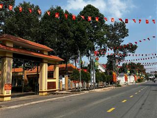 Đất tphcm  mặt tiền dh507 250m2 đúng giá 650tr  sổ sẵn. gần chợ  trường học  ủy ban