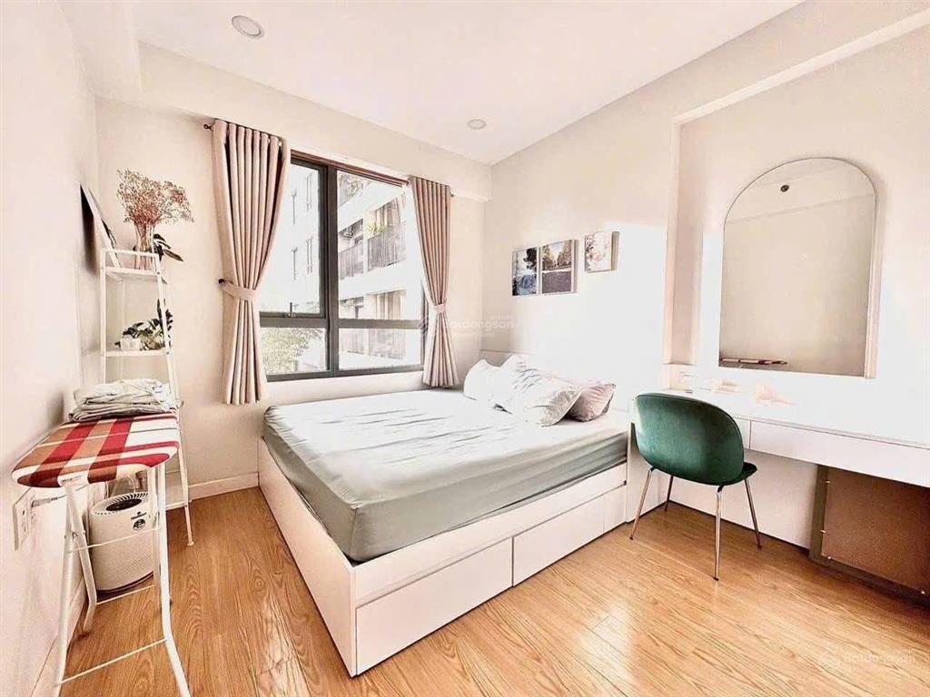 Bán sunview town 2pn 2wc sổ hồng riêng, nhà đẹp ở ngay  giá chỉ hơn 2 tỷ