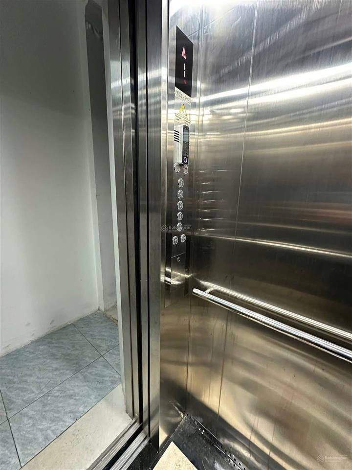 Hót ! mặt hồ phố chùa láng  2 ô tô tránh nhau  thang máy  vỉa hè, kinh doanh 70m2 x 6t, mt 4.5m