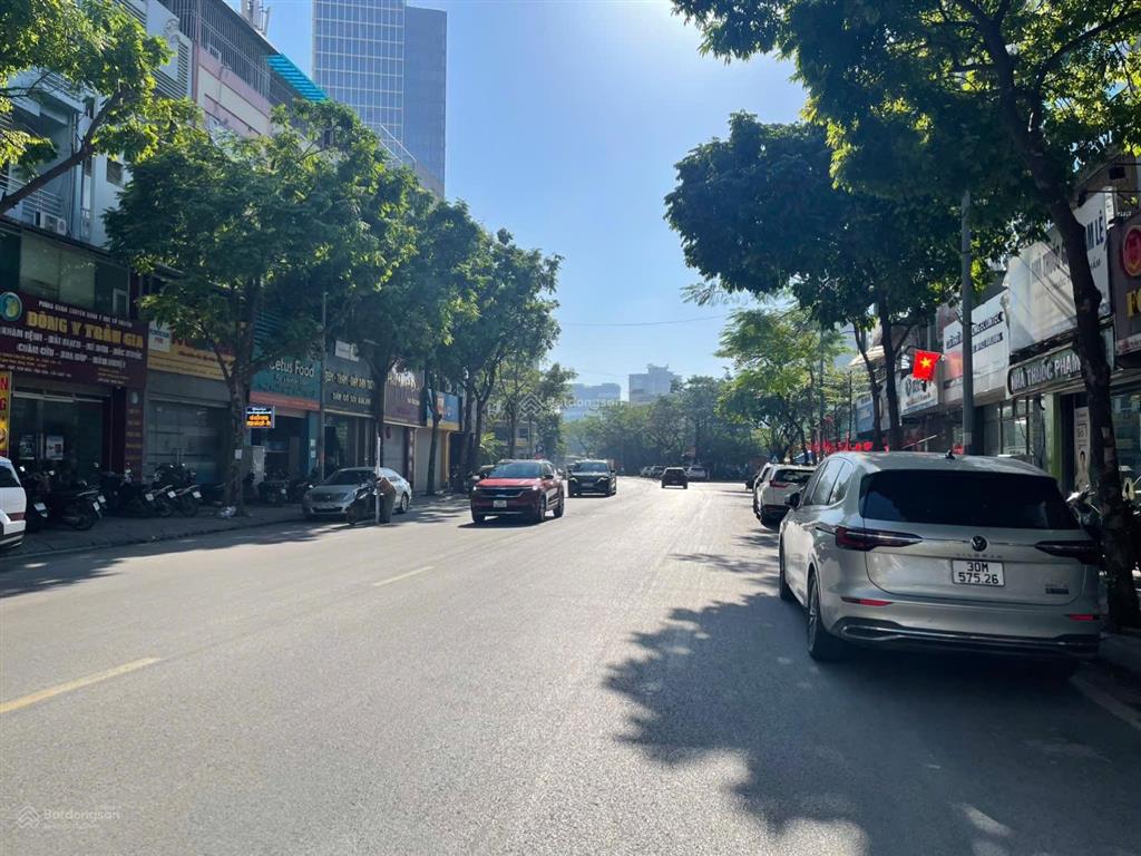 Đại hạ giá  mặt phố trung hòa  trần kim xuyến  vỉa hè  kinh doanh đắc địa  90m2 x 5t, mt 5m.