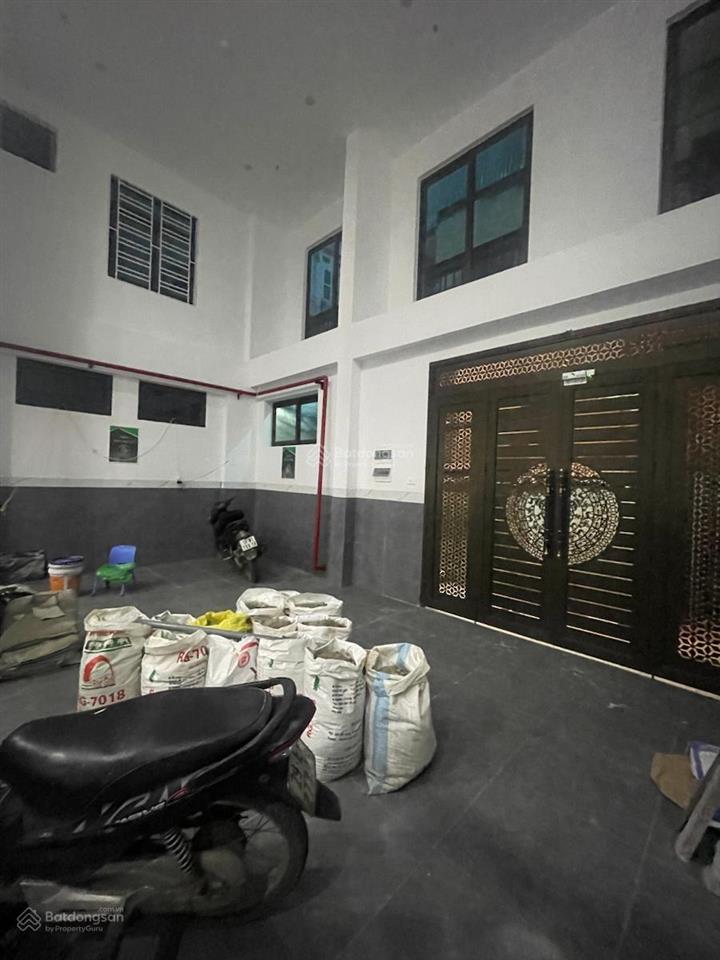 Tìm đâu ra! ccmn lô góc  phố quan nhân  doanh thu 100tr/tháng, 76m2 x 7 tầng, mt 8.3m, chỉ 17 tỷ