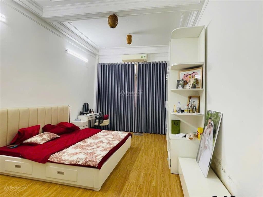 Phân lô ngõ 157 phố pháo đài láng  3 ô tô tránh nhau  thang máy  vỉa hè  61m2 x 6 tầng, mt 4.2m