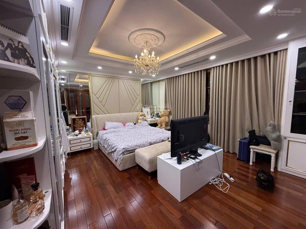 Dậy sóng  siêu phẩm biệt thự lô góc  phố trần kim xuyến  view vườn hoa  217m2 x 4 tầng, mt 26m