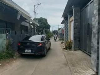 Bất động sản sinh dòng tiền hàng tháng thị trấn bến lức