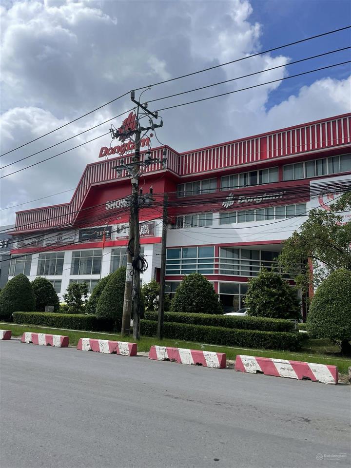 Chính chủ cần bán gấp đất đối diện chợ bến lức
