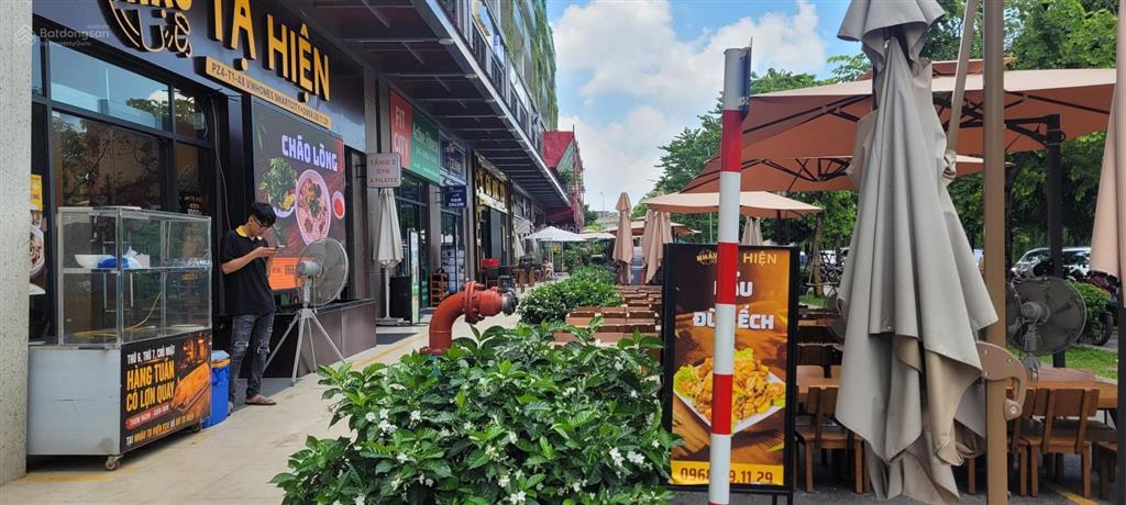 Bán shophouse vinhomes smart city dòng tiền 900 triệu/năm giá 22 tỷ