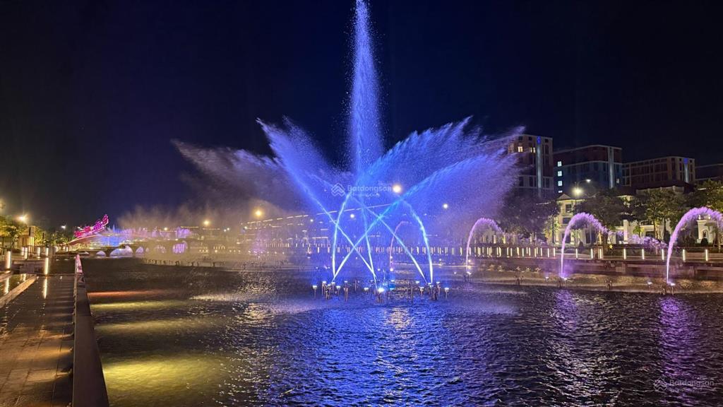 Cực sốc bán nhanh liền kề sun urban city hà nam giá chỉ 4,8 tỷ xây thô 3,5 tầng có hầm