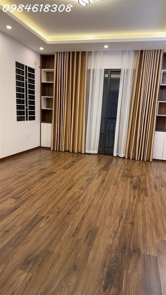 Bán Nhà Mới Phương Canh 36m² – 5 Tầng – Full Nội Thất – Giá 7.3 Tỷ