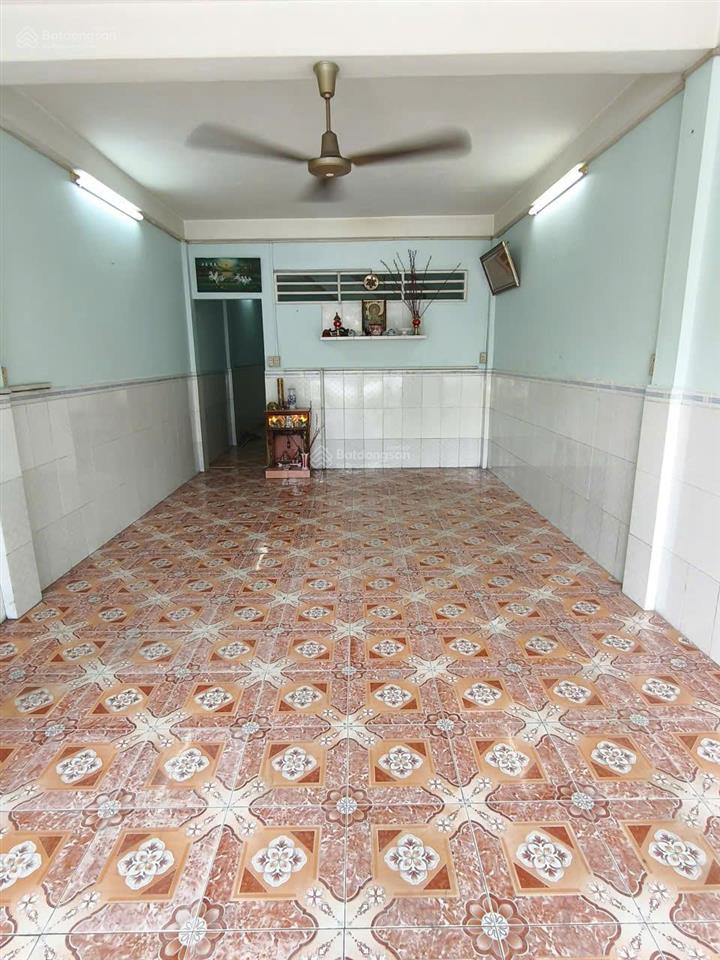 Bán nhà mặt tiền 1 trệt 1 lầu ql60 gần chợ cầu cống