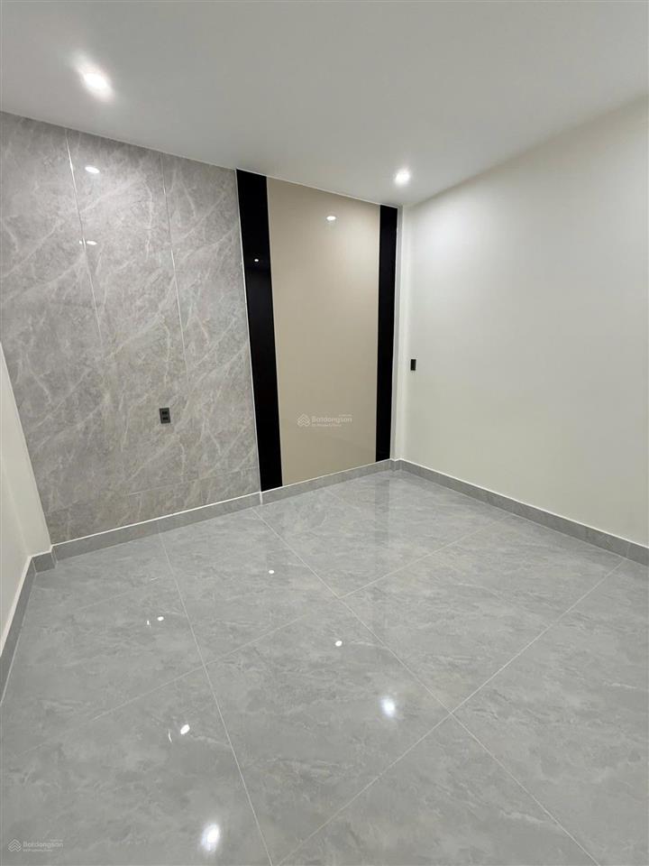 Bán nhà mới full nội thất đường nguyễn đức thiệu