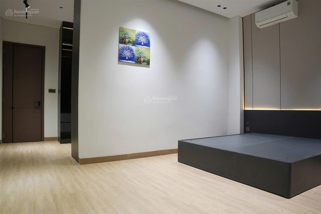 Cc bán nhà 3 mê 3 tầng mt đường thanh long, tặng full nội thất