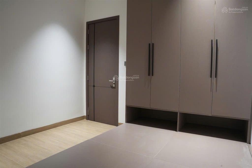 Cc bán nhà 3 mê 3 tầng mt đường thanh long, tặng full nội thất