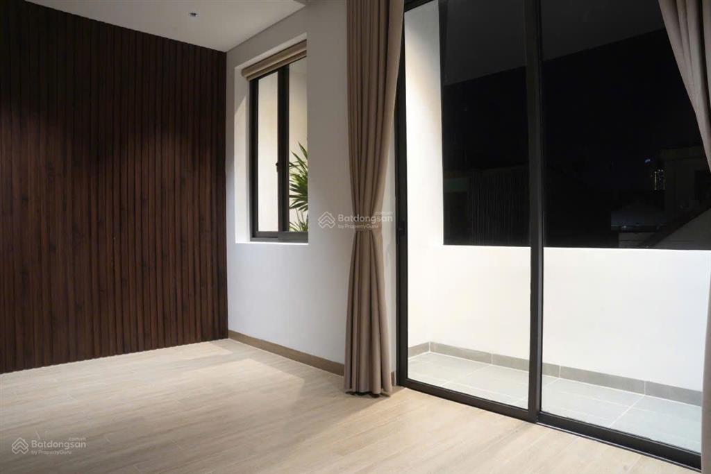 Cc bán nhà 3 mê 3 tầng mt đường thanh long, tặng full nội thất