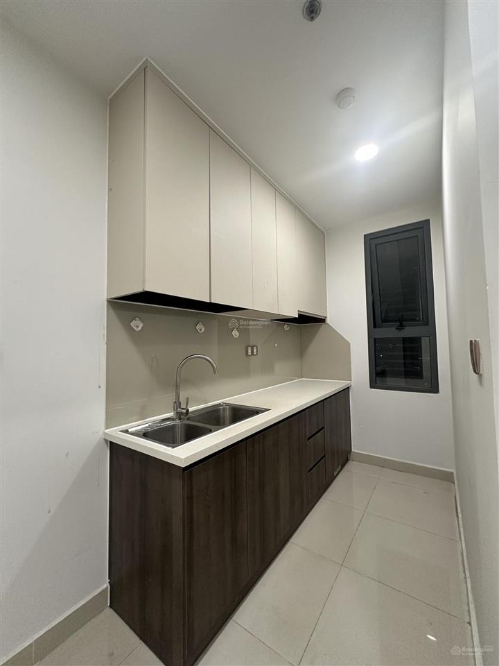 Cần bán căn 2 phòng ngủ giá tốt tại q7 boulevard