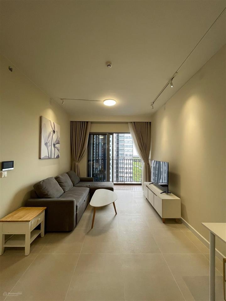 Bán gấp căn 2 phòng ngủ view đông nam giá tốt dự án