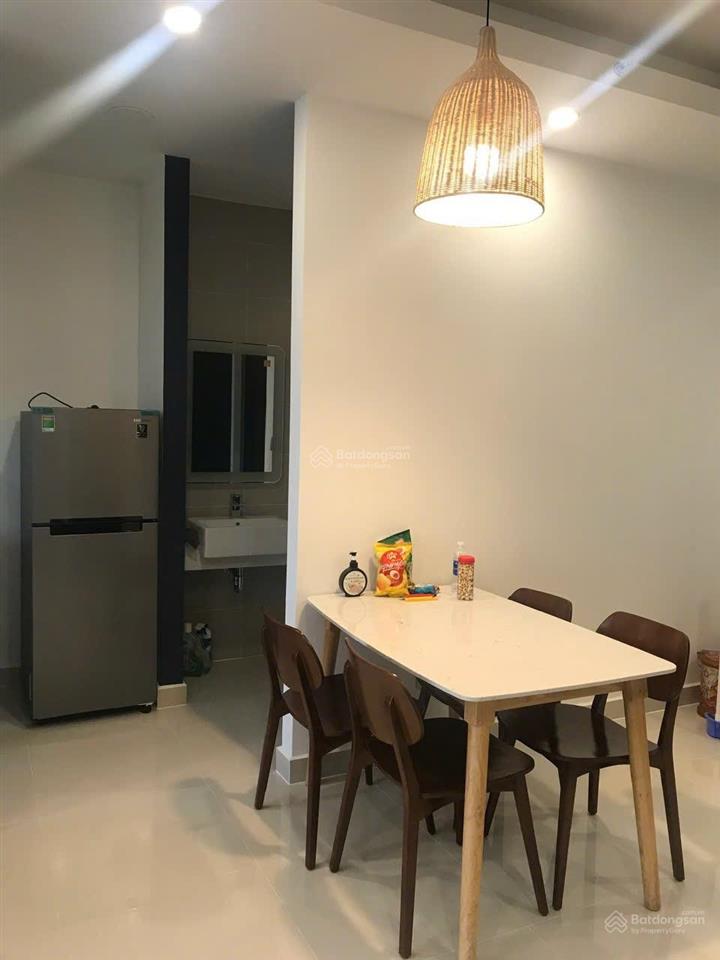 Bán căn 2 phòng ngủ view phú mỹ hưng giá tốt tại q7 boulevard