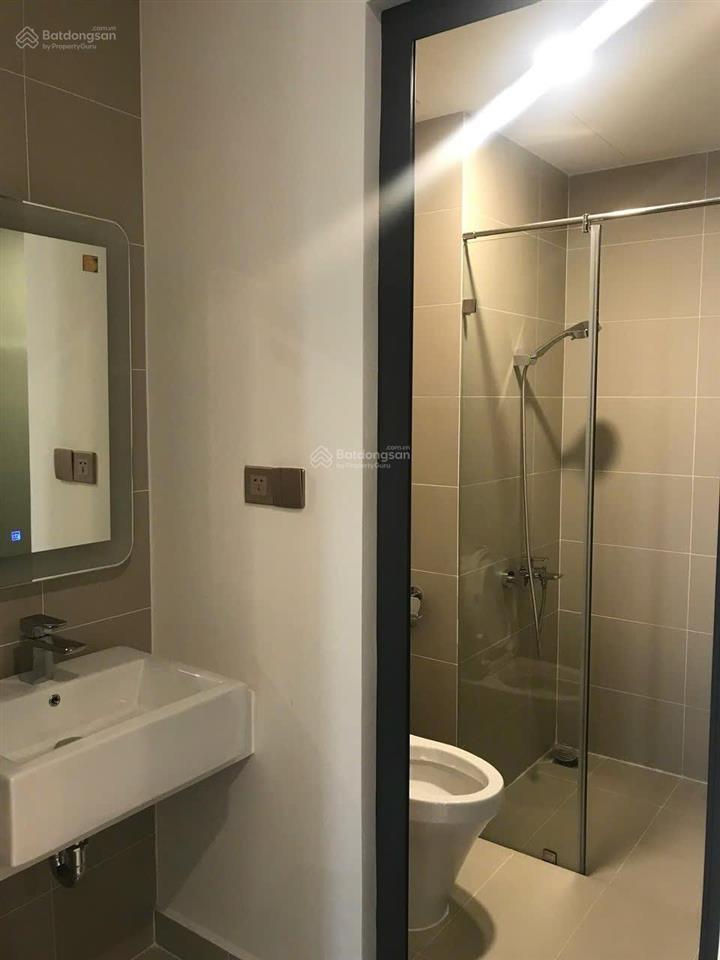 Bán căn 2 phòng ngủ view phú mỹ hưng giá tốt tại q7 boulevard