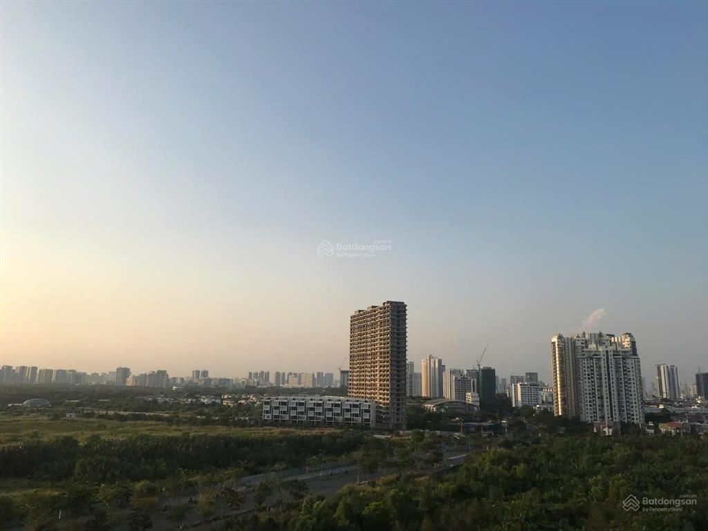 Bán căn 2 phòng ngủ view phú mỹ hưng giá tốt tại q7 boulevard