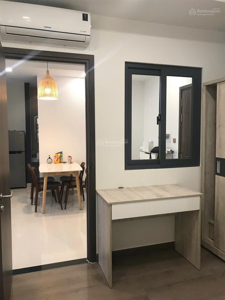 Bán căn 2 phòng ngủ view phú mỹ hưng giá tốt tại q7 boulevard