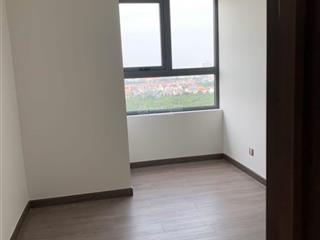 Chính chủ gửi bán căn 3 phòng ngủ hướng nam view ngoài thoáng mát giá tốt tại q7 boulevard