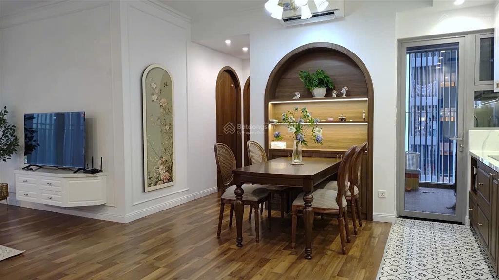 Chính chủ gửi bán căn góc 2 phòng ngủ 89m2 giá tốt tại celesta rise