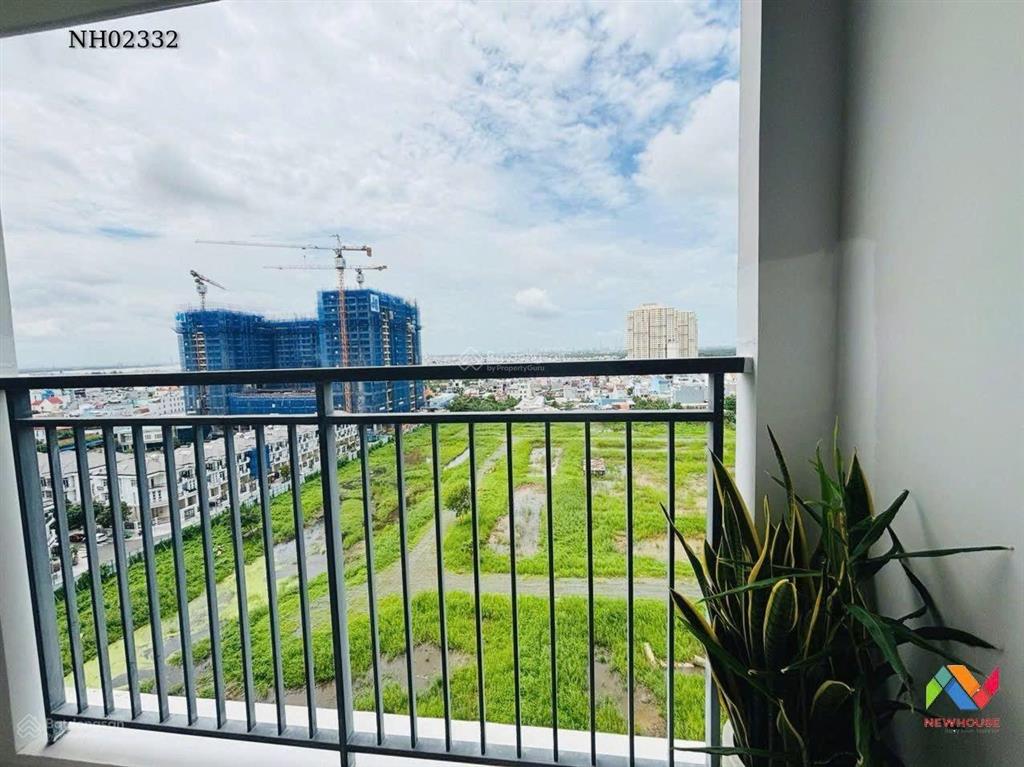Chính chủ gửi bán căn 2 phòng ngủ hướng nam đầy đủ nội thất giá tốt q7 boulevard