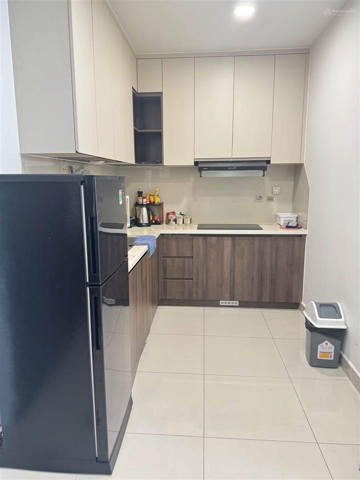 Chính chủ gửi bán gấp căn 2 phòng ngủ 69m2 giá tốt dự án q7 boulevard