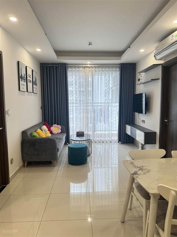 Chính chủ gửi bán gấp căn 2 phòng ngủ 69m2 giá tốt dự án q7 boulevard