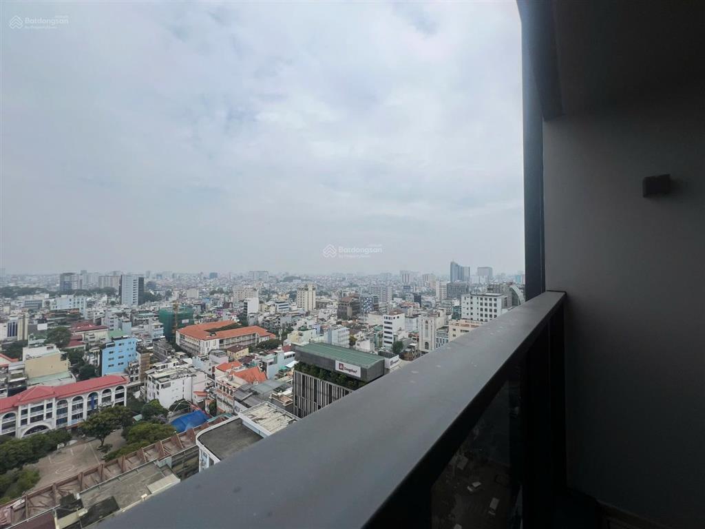 The marq  bán căn hộ 4 phòng ngủ, 146m2, ntcb, giá 32,55 tỷ đã bao gồm slot ô tô b1