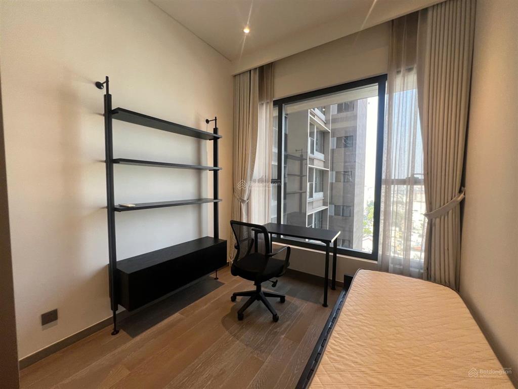 The marq district 1 cho thuê nhanh căn hộ 2pn 2wc, dt 74m2, giá 47 triệu (bao thuế, pql)