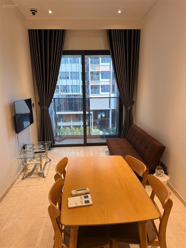 Cho thuê căn hộ 1pn, giá 29.5 triệu/tháng tại the marq quận 1, dt 51m2, full nt, nhận nhà ở ngay