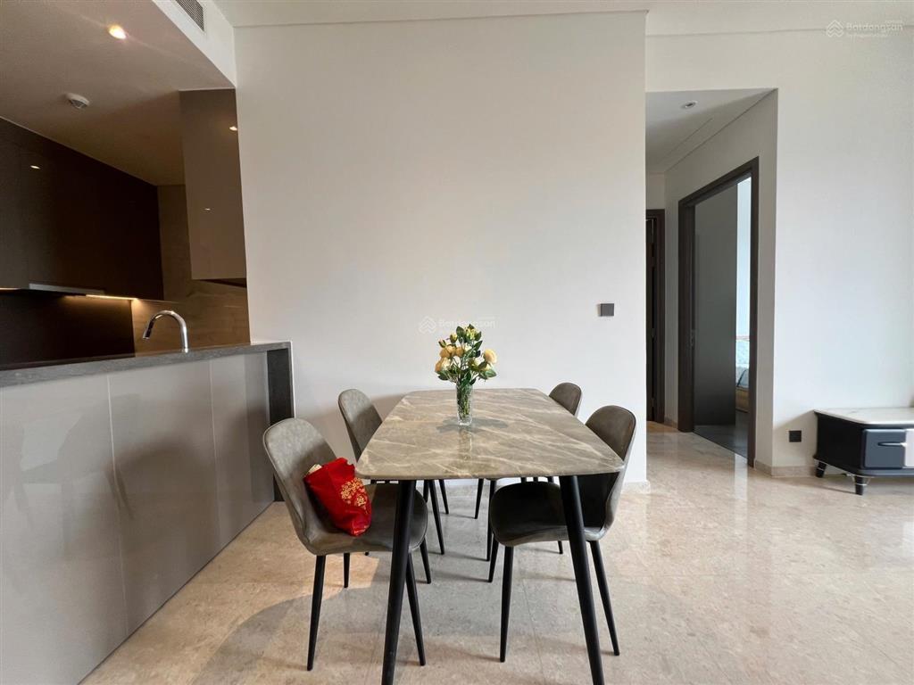 Bán căn hộ the marq 2pn 2wc  74m², view lm81, giá bán 14,8 tỷ, đã có sổ hồng