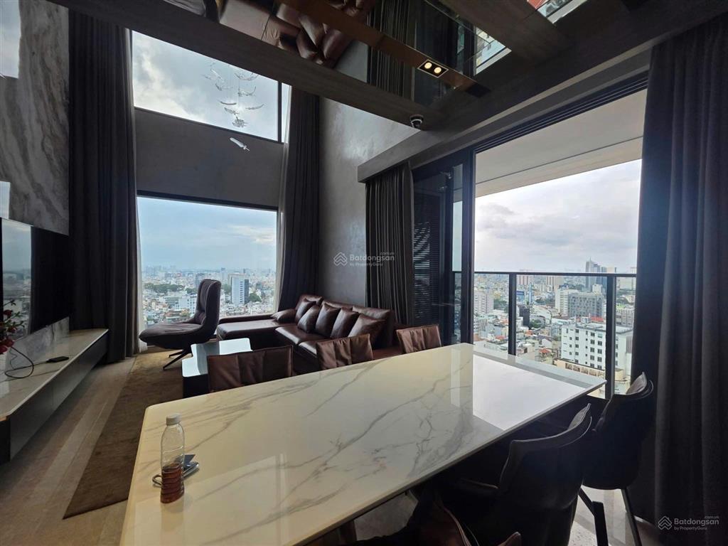 Cho thuê 4 phòng ngủ, 143m² the marq, quận 1, nội thất cao cấp, trần cao 6.9m, giá thuê 120 triệu