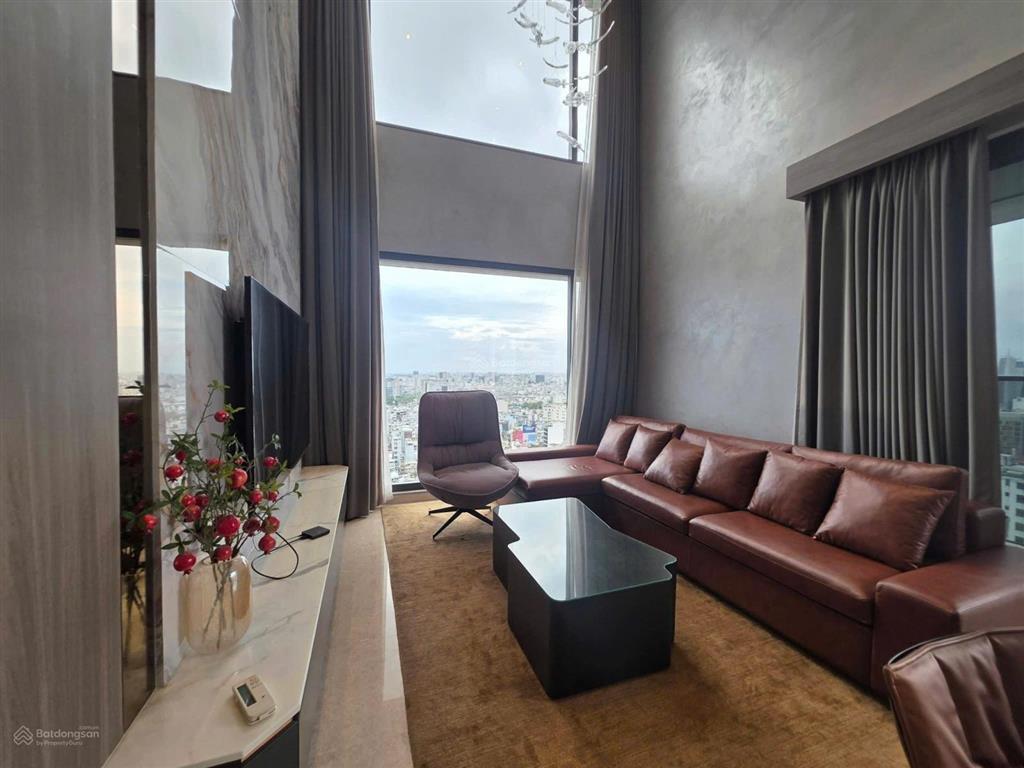 Cho thuê 4 phòng ngủ, 143m² the marq, quận 1, nội thất cao cấp, trần cao 6.9m, giá thuê 120 triệu