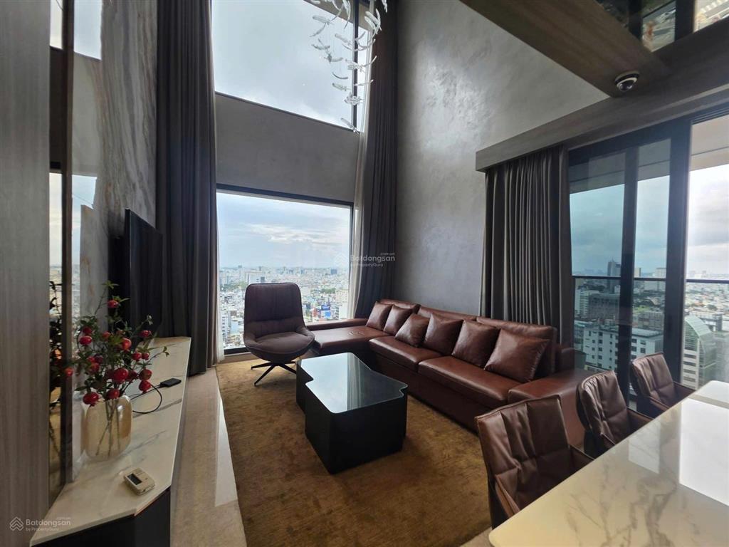 Cho thuê 4 phòng ngủ, 143m² the marq, quận 1, nội thất cao cấp, trần cao 6.9m, giá thuê 120 triệu